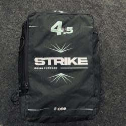 Używane Skrzydło wingfoil F-ONE Strike V4 4.5 m2 Czarne