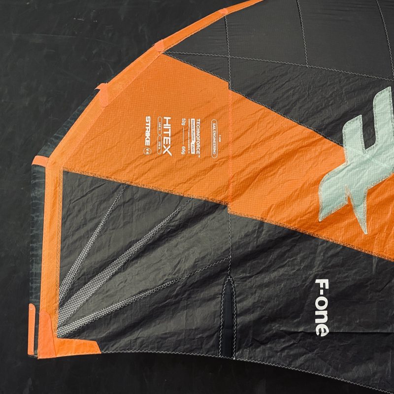 Używane Skrzydło wingfoil F-ONE Strike V4 4.5 m2 Czarne