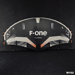 UŻYWANE SKRZYDŁO WINGFOIL F-ONE STRIKE V5 4 M2 CZARNE