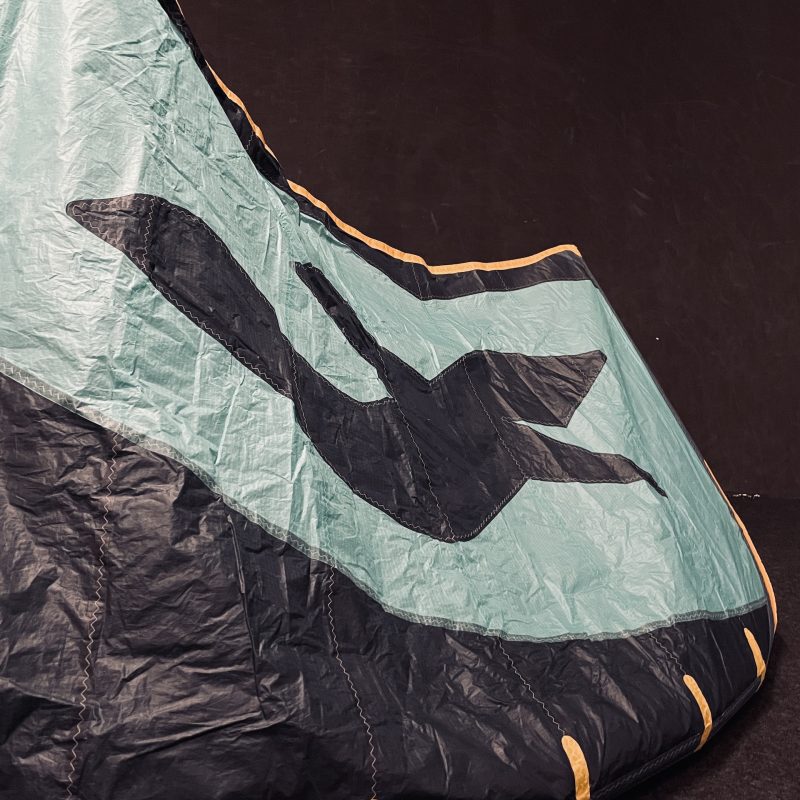 Używany Latawiec kitesurfingowy F-ONE Bandit S Niebieski 6m