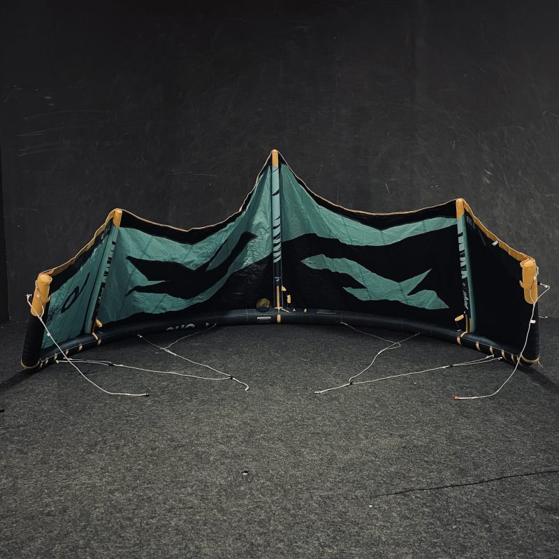 Używany Latawiec kitesurfingowy F-ONE Bandit S Niebieski 6m