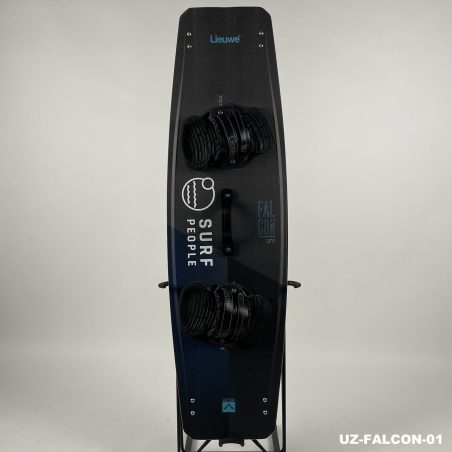 Używana Deska do kitesurfingu LIEUWE Falcon 139cm Niebieska