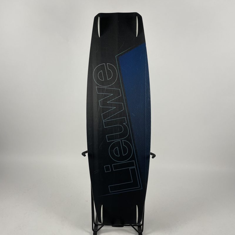 Używana Deska do kitesurfingu LIEUWE Falcon 139cm Niebieska