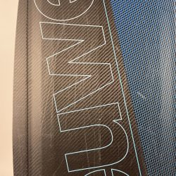 Używana Deska do kitesurfingu LIEUWE Falcon 139cm Niebieska